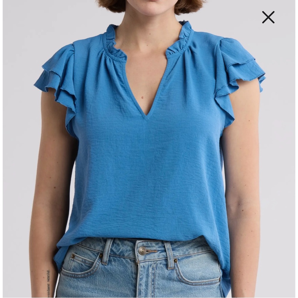 NWT Blue Ruffle Sleeve Blouse Melrose and Market